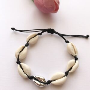 Ezüst kagylós karkötő