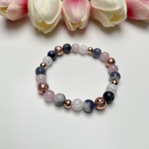 Jade, hegyikristály, szodalit, rózsakvarc és hematit karkötő